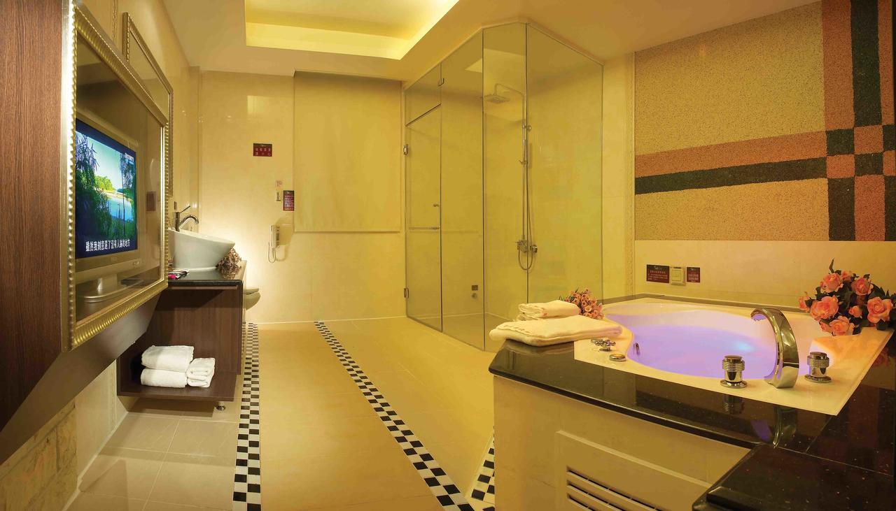 Spring Breeze Boutique Motel Καοσιούνγκ Εξωτερικό φωτογραφία